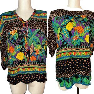 Carole Little Women’s Lot of 2 Vintage size 10 Blouse Tops Colorful Art to Wear